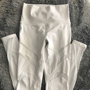 Lululemon Wunder Under HR leggings, size 4
